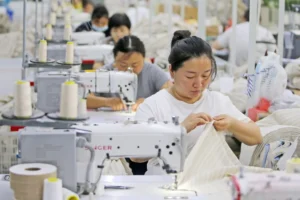 The Great Decoupling: China Challenges U.S. "Excess Capacity" Narrative Amidst Looming Tariff Threats