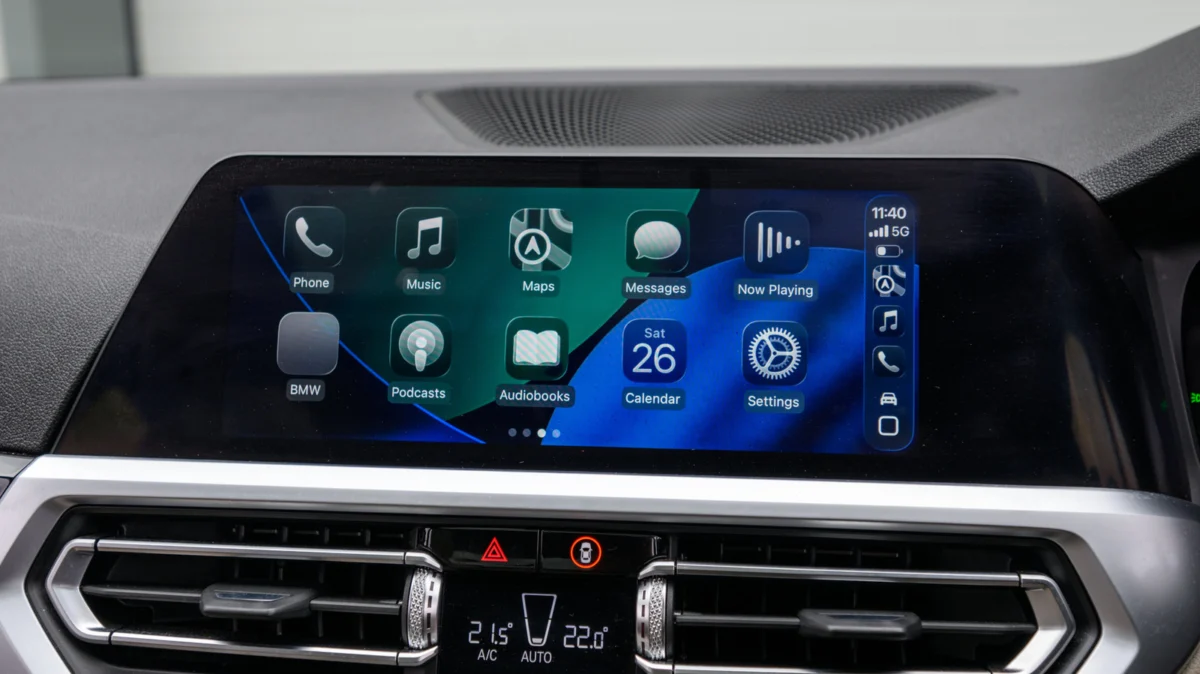 Cutting the Cord: The Definitive Guide to Upgrading to Wireless CarPlay