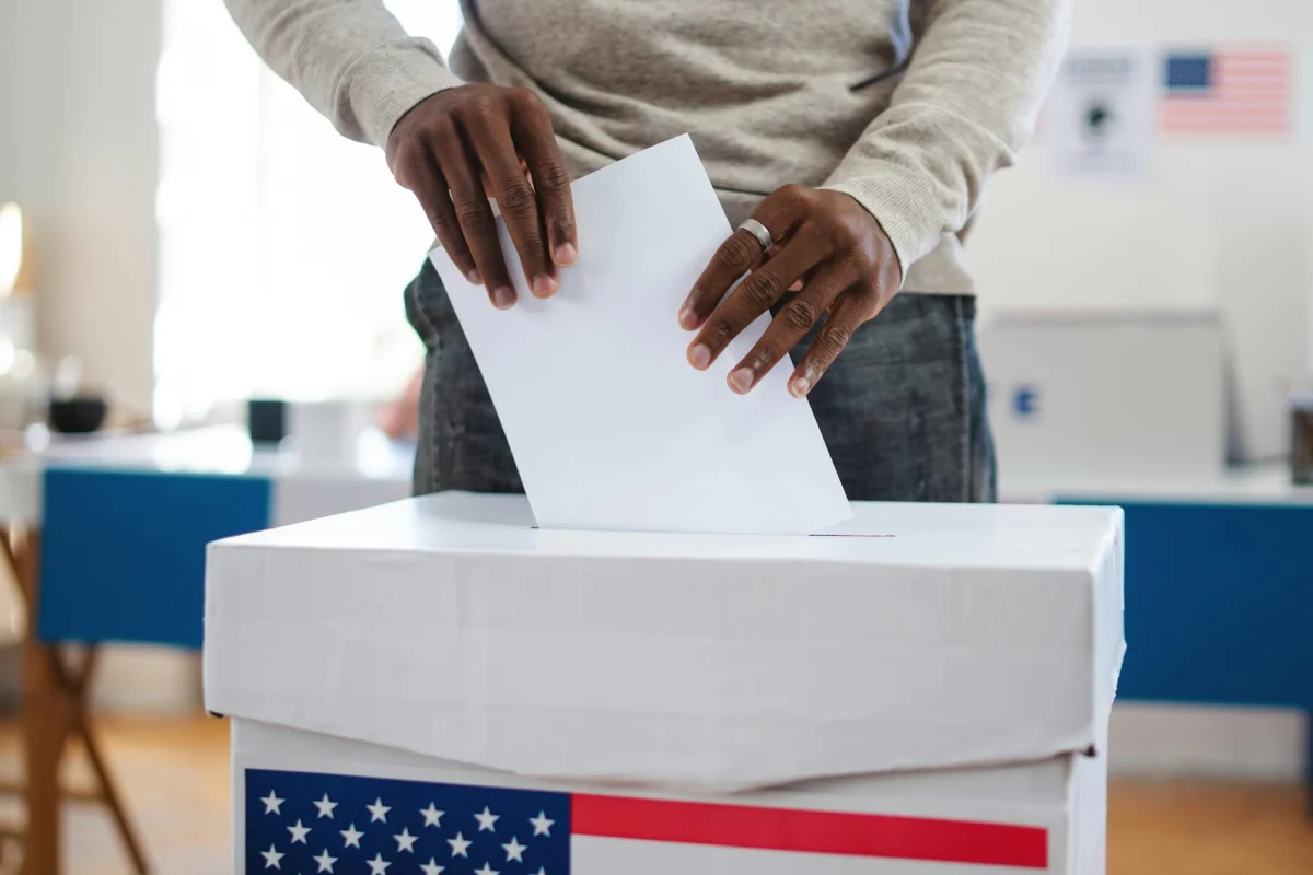 The Digital Front: How Billionaire-Backed Data Harvesting and Federal Policy Are Reshaping the Midterm Landscape