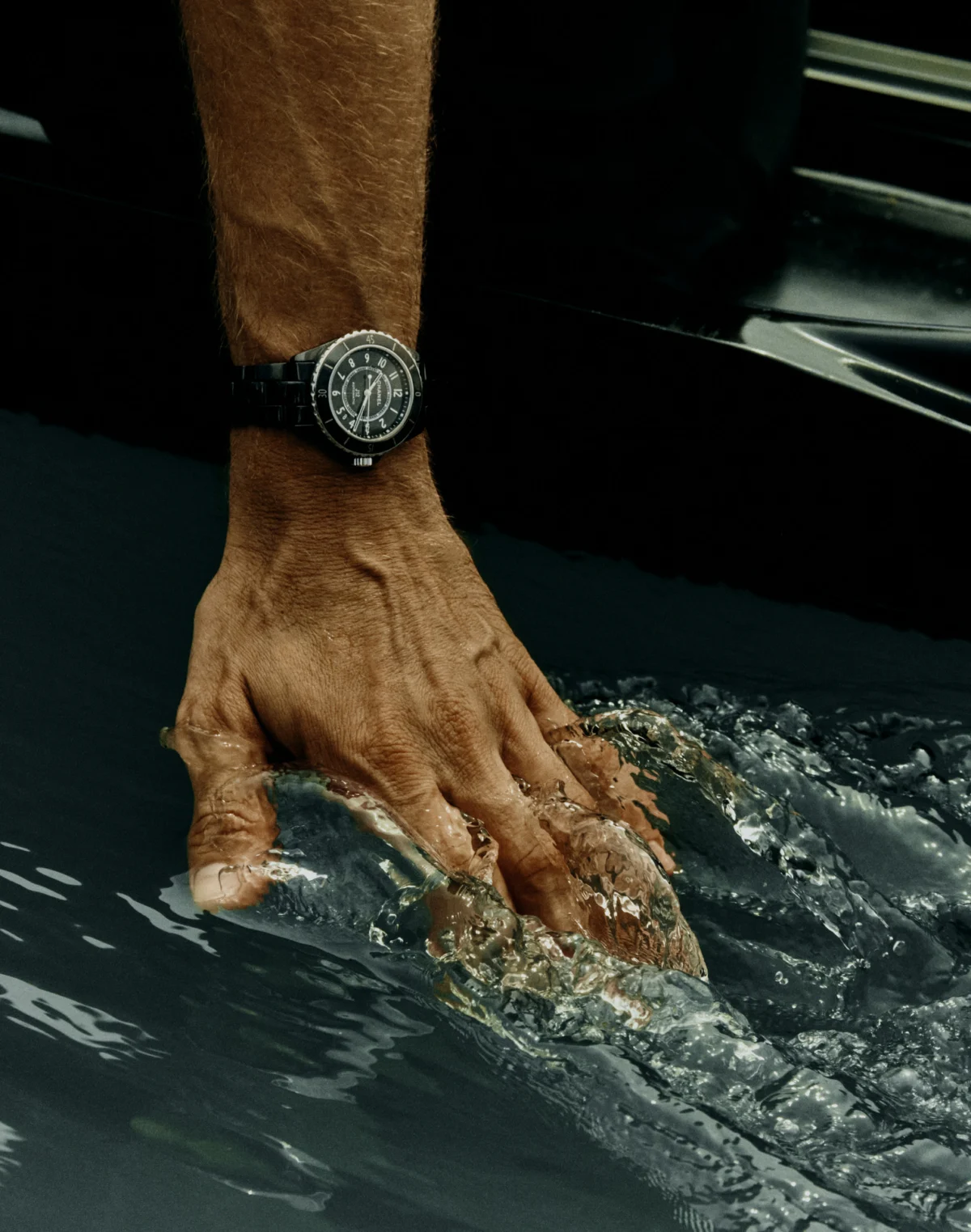 The Infinite Void: Why Luxury Finds Its Truth in Black