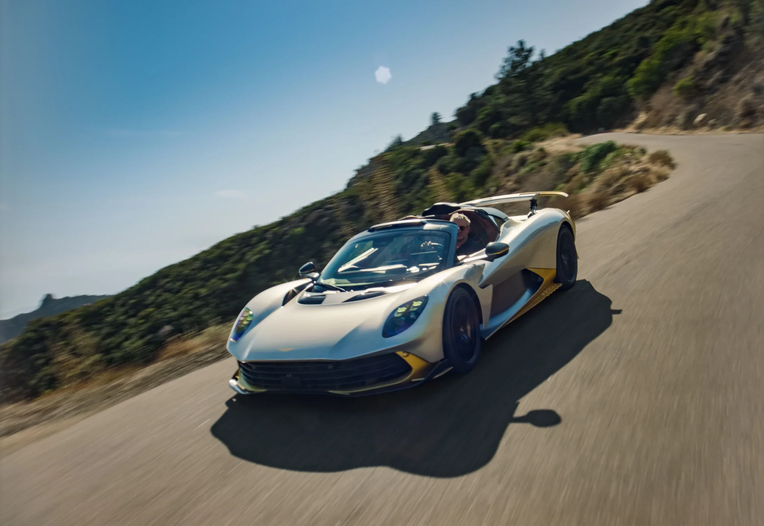 The Open-Air Apex: Aston Martin Unveils the Valhalla Spider